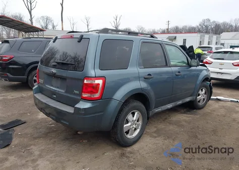 2011 Ford Escape Xlt z USA, uszkodzony, nr VIN 1FMCU0DG2BKB28557